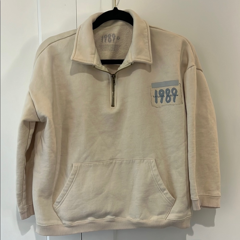Taylor Swift 1989 Taylor’s Version Cream Zip Up Sweater with pictures